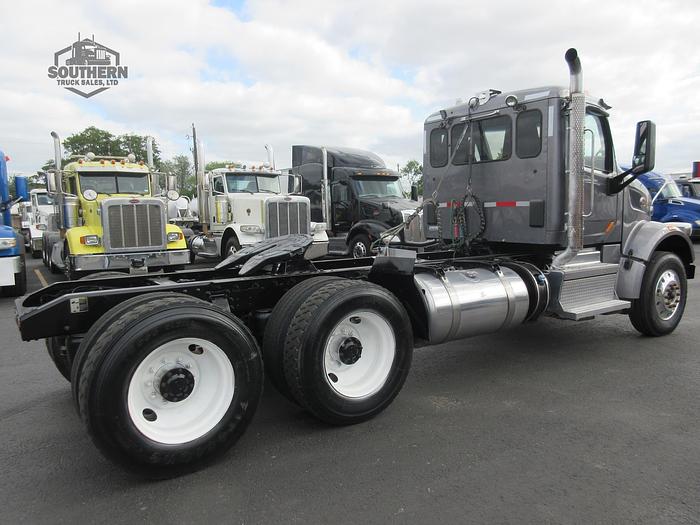 Used 2020 PETERBILT 567