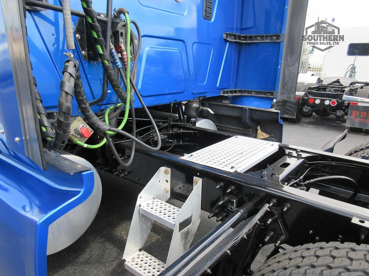 Used 2021 INTERNATIONAL LT