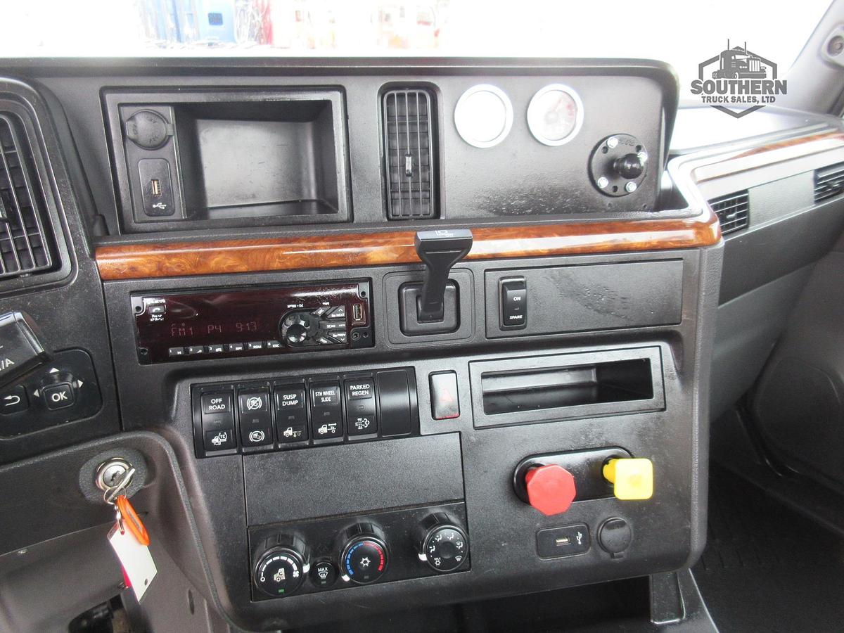 Used 2018 INTERNATIONAL LT