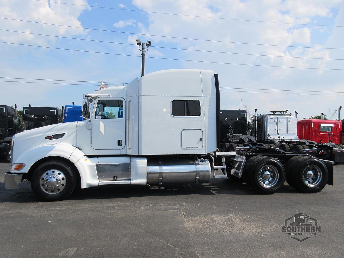 Used 2015 PETERBILT 386