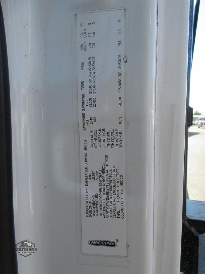 Used 2017 FREIGHTLINER CASCADIA 125