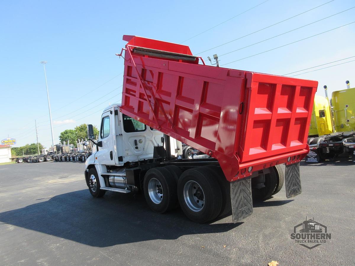 Used 2019 FREIGHTLINER CASCADIA 125