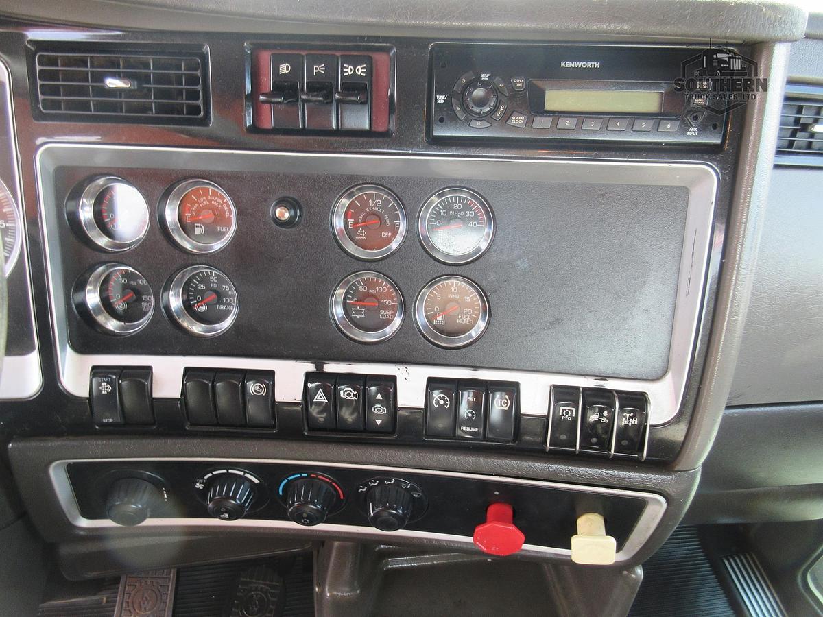 Used 2013 KENWORTH T800