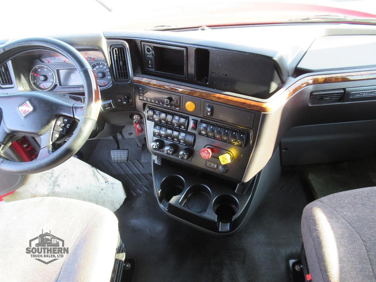 Used 2021 INTERNATIONAL LT