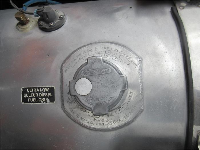 Used 2018 FREIGHTLINER CASCADIA 116