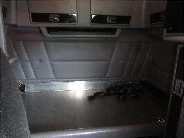 Used 2022 PETERBILT 389