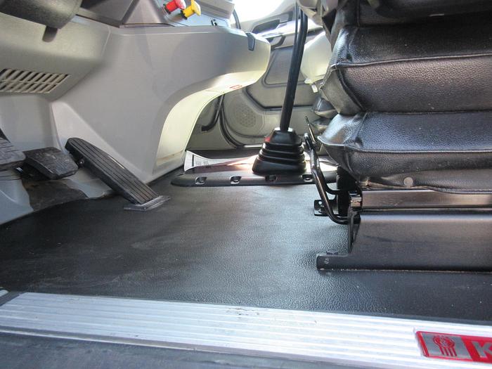 Used 2021 KENWORTH T880