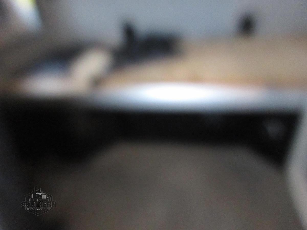 Used 2021 PETERBILT 567