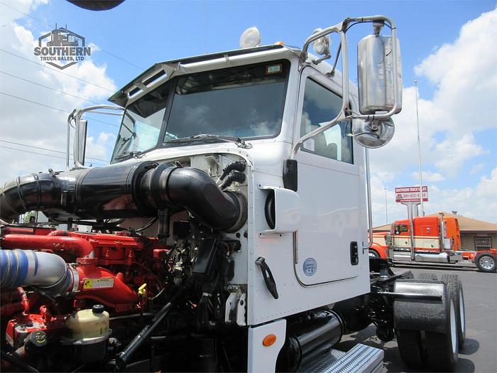 Used 2015 PETERBILT 365