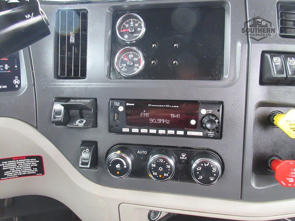 Used 2025 PETERBILT 567