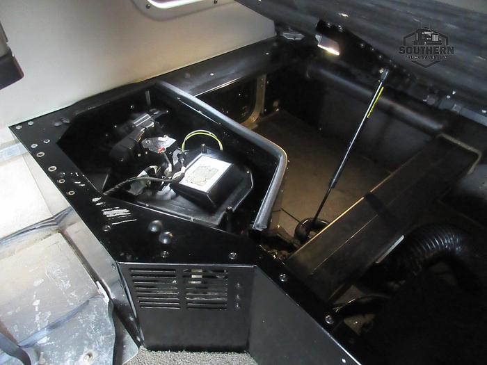 Used 2020 PETERBILT 567