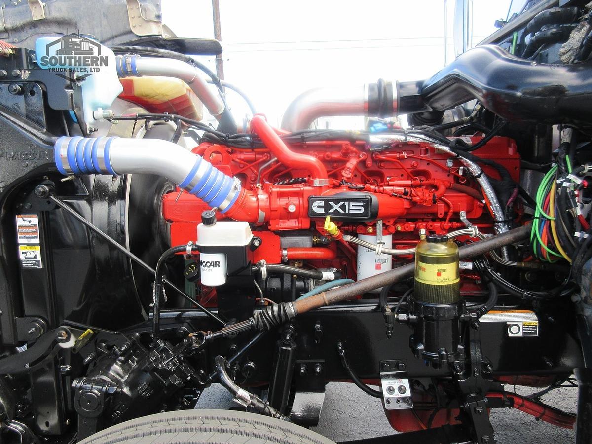Used 2023 PETERBILT 389