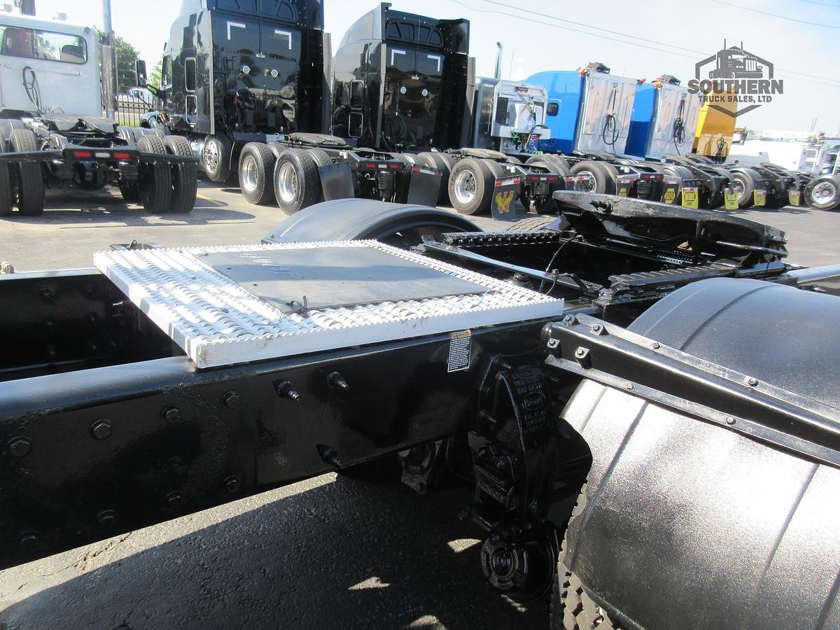 Used 2019 PETERBILT 389