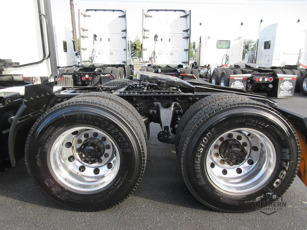 Used 2021 INTERNATIONAL LT