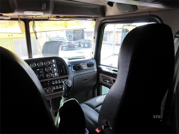 Used 2020 PETERBILT 389