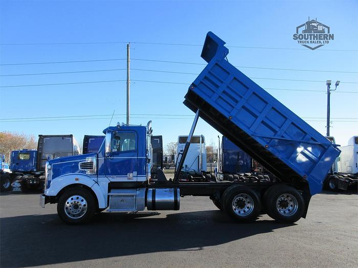 Used 2015 FREIGHTLINER CORONADO 122 SD