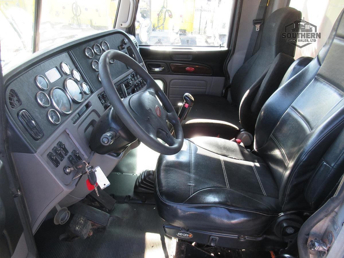 Used 2019 PETERBILT 389