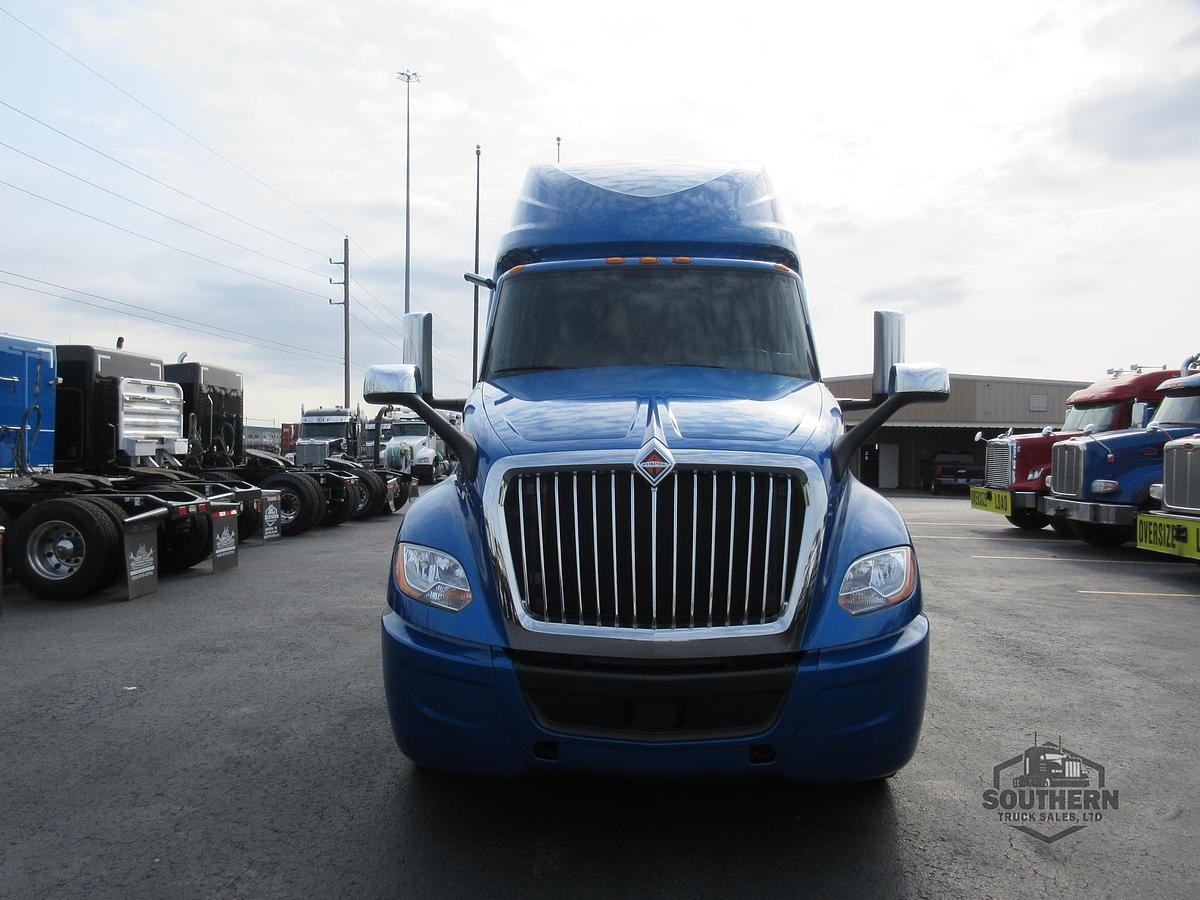 Used 2021 INTERNATIONAL LT