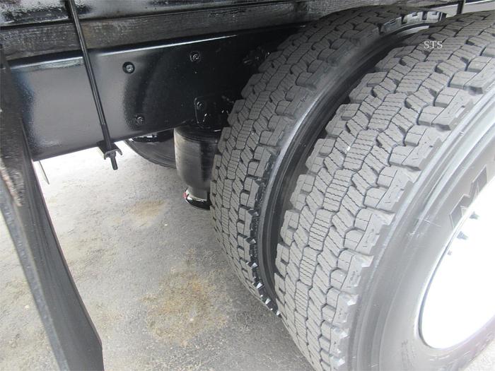 Used 2014 FREIGHTLINER BUSINESS CLASS M2 106