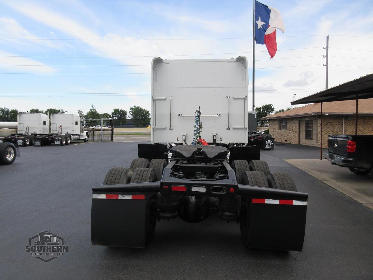 Used 2020 PETERBILT 389