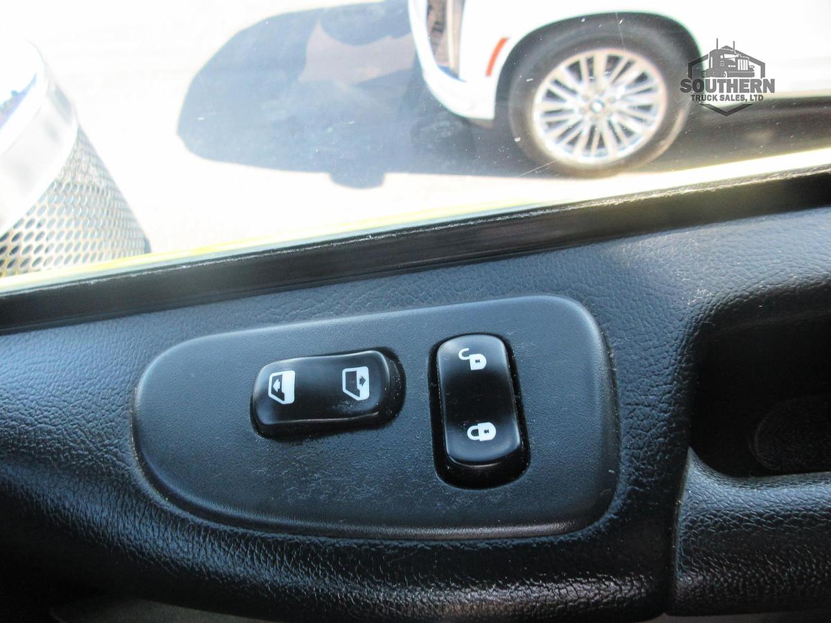 Used 2019 PETERBILT 389