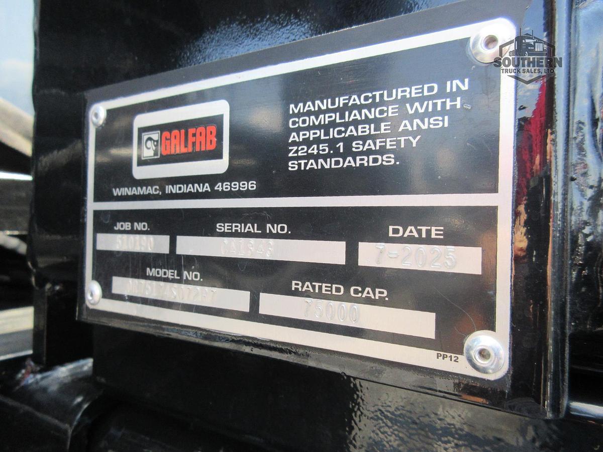 Used 2025 PETERBILT 567