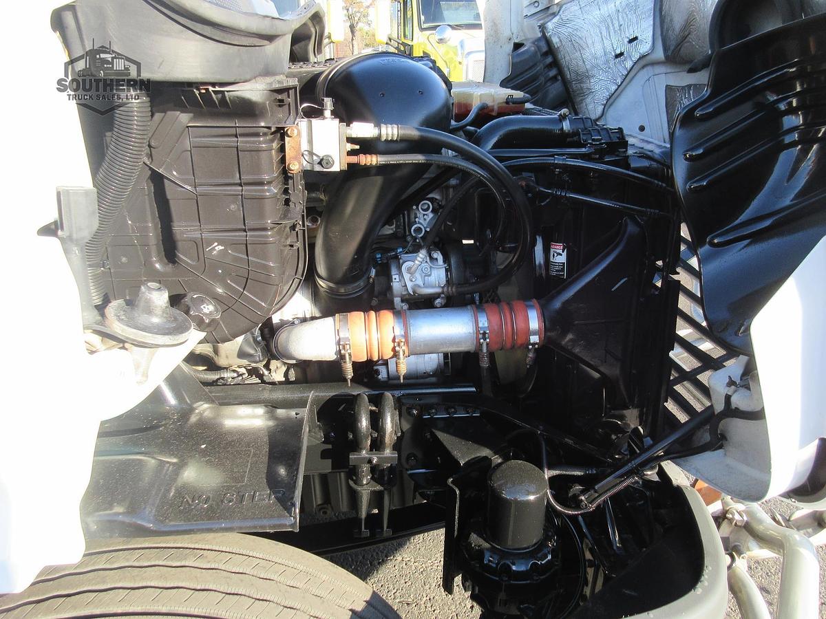 Used 2018 FREIGHTLINER CASCADIA 113