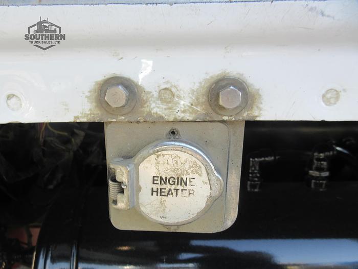 Used 2020 PETERBILT 567