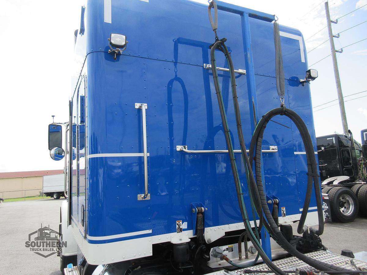 Used 2019 PETERBILT 389