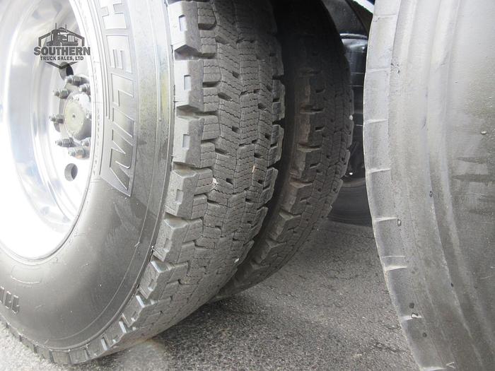 Used 2017 PETERBILT 367