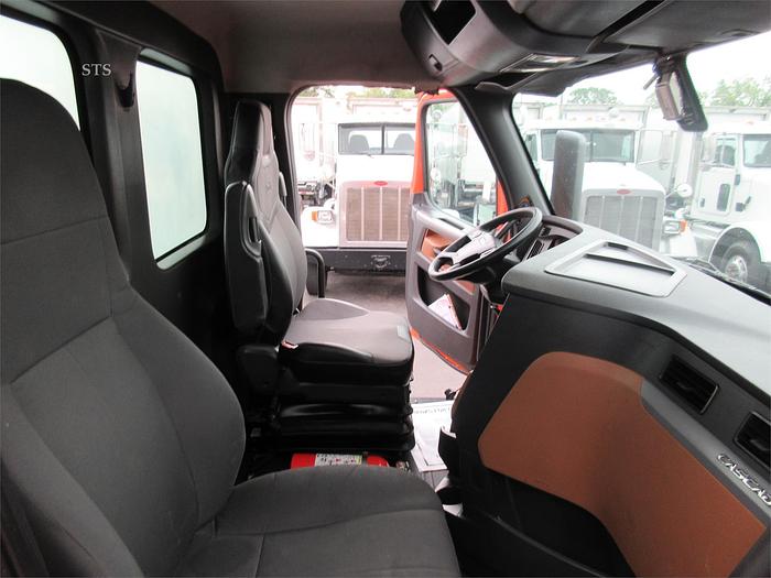 Used 2018 FREIGHTLINER CASCADIA 116