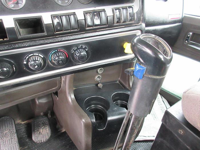Used 2015 KENWORTH W900