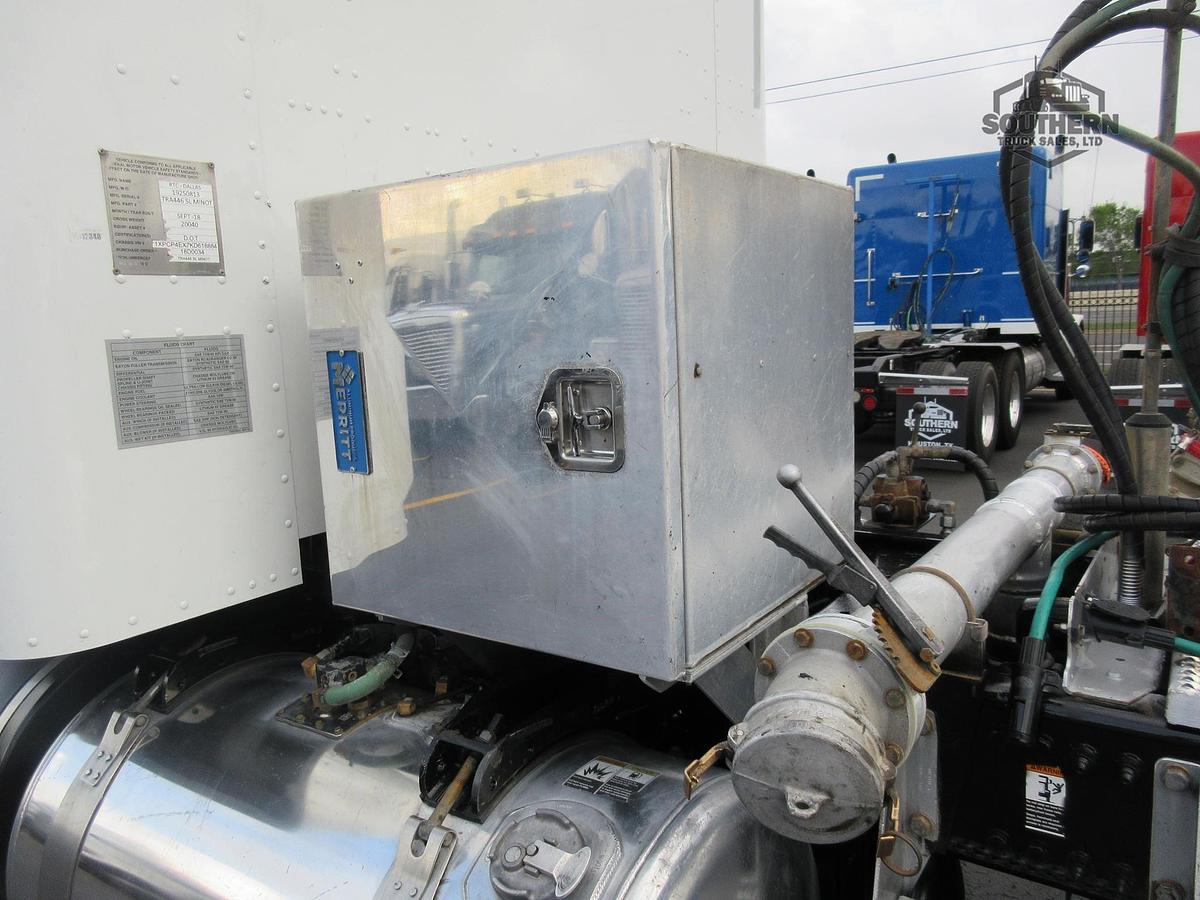 Used 2019 PETERBILT 567