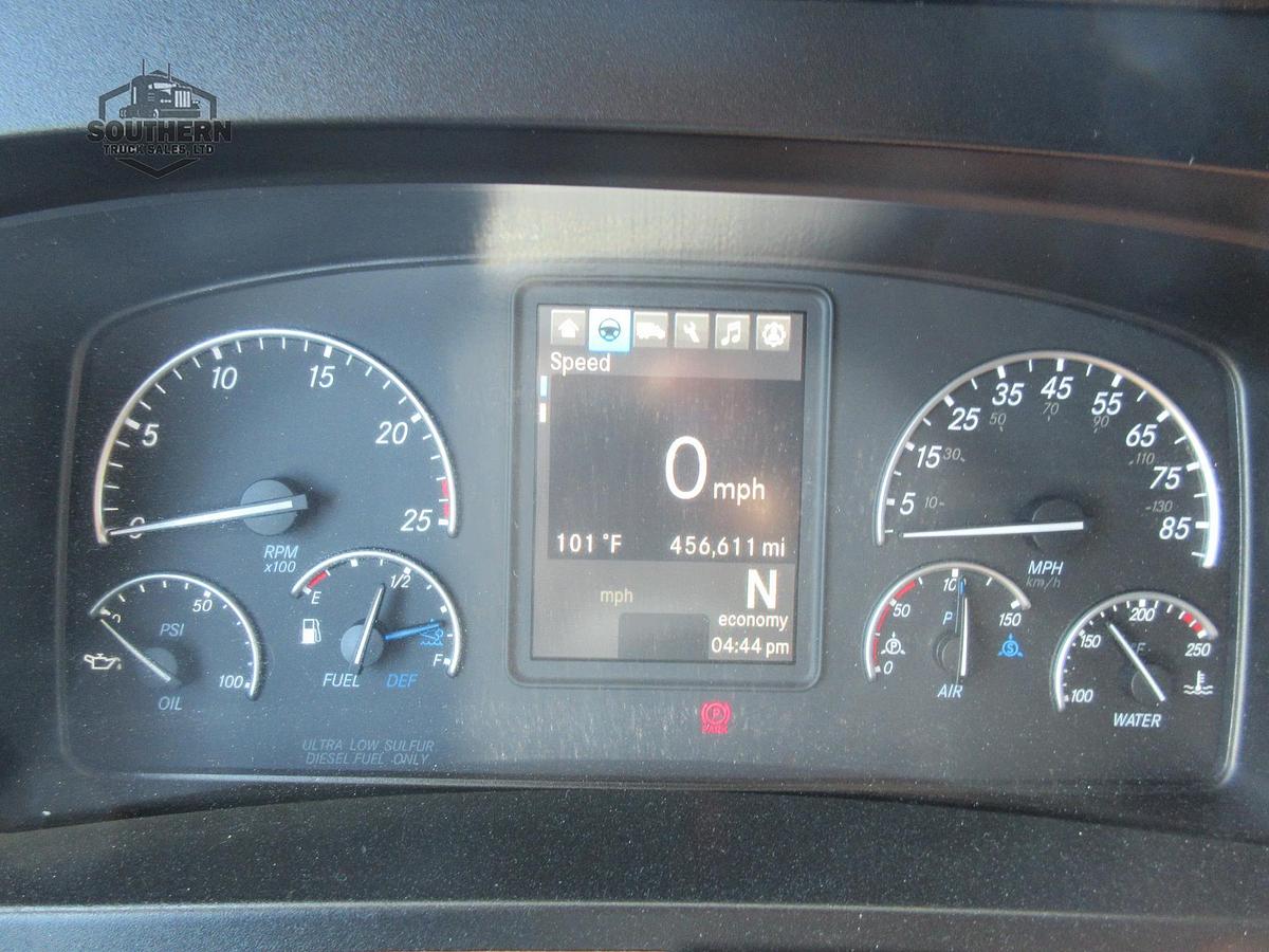 Used 2020 FREIGHTLINER CASCADIA 126