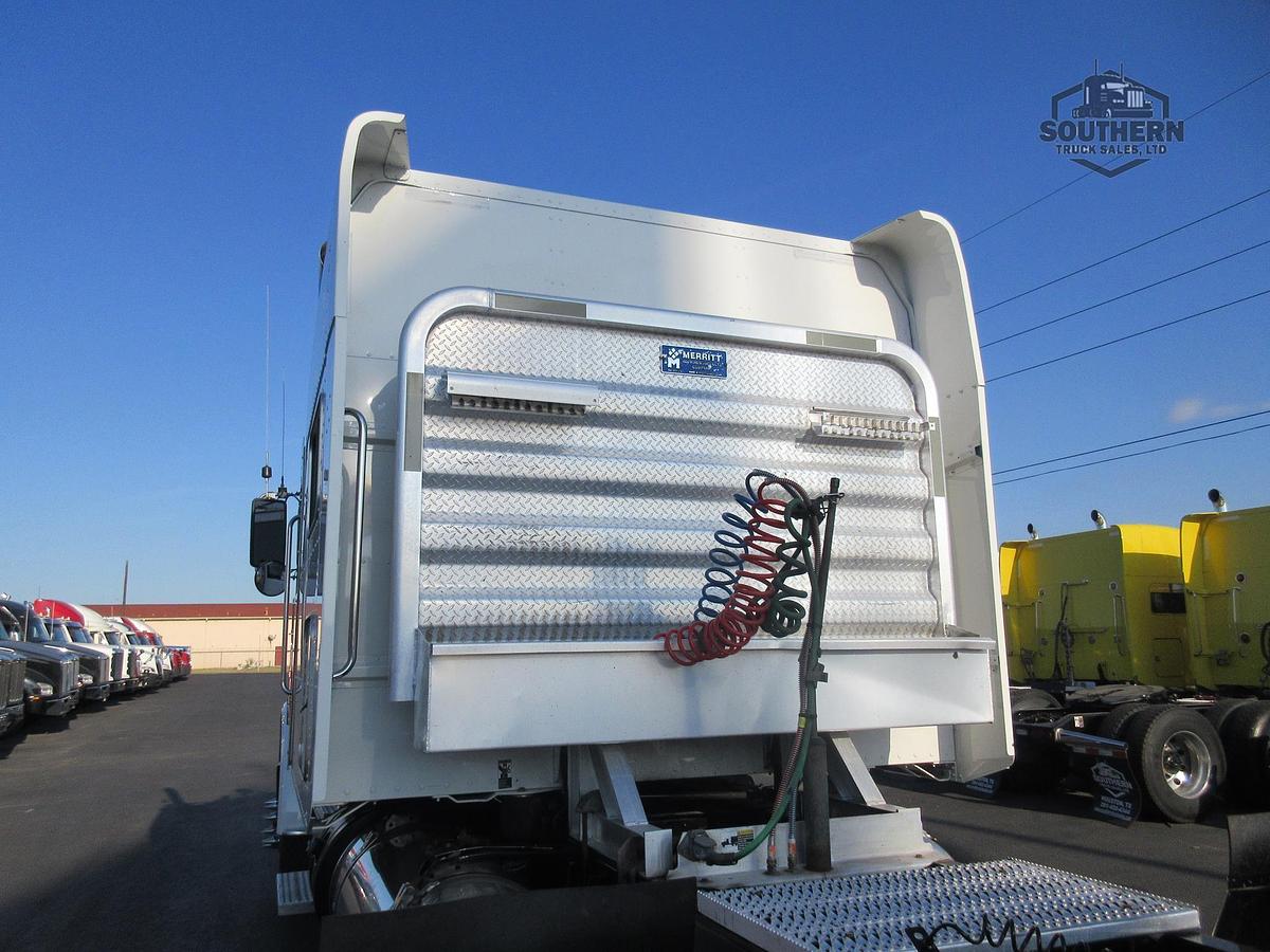 Used 2020 PETERBILT 389