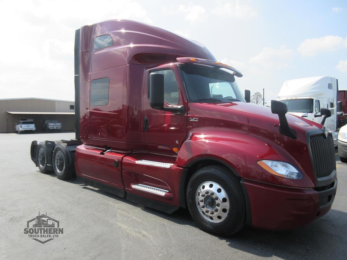 Used 2023 INTERNATIONAL LT