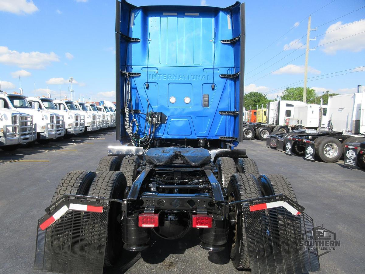 Used 2021 INTERNATIONAL LT