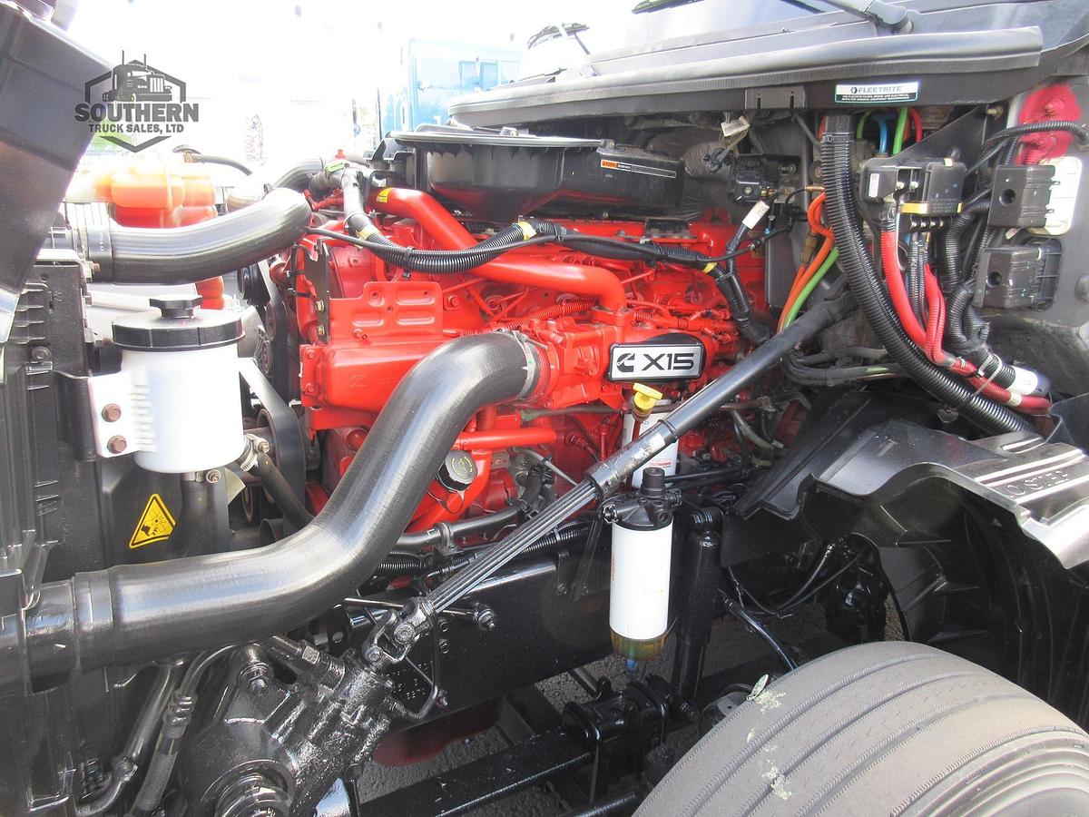 Used 2021 INTERNATIONAL LT