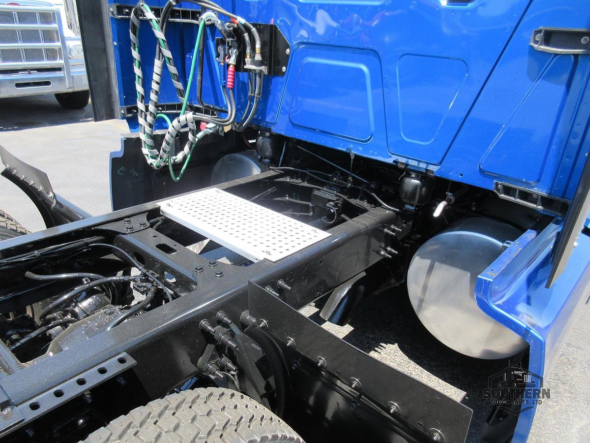 Used 2021 INTERNATIONAL LT