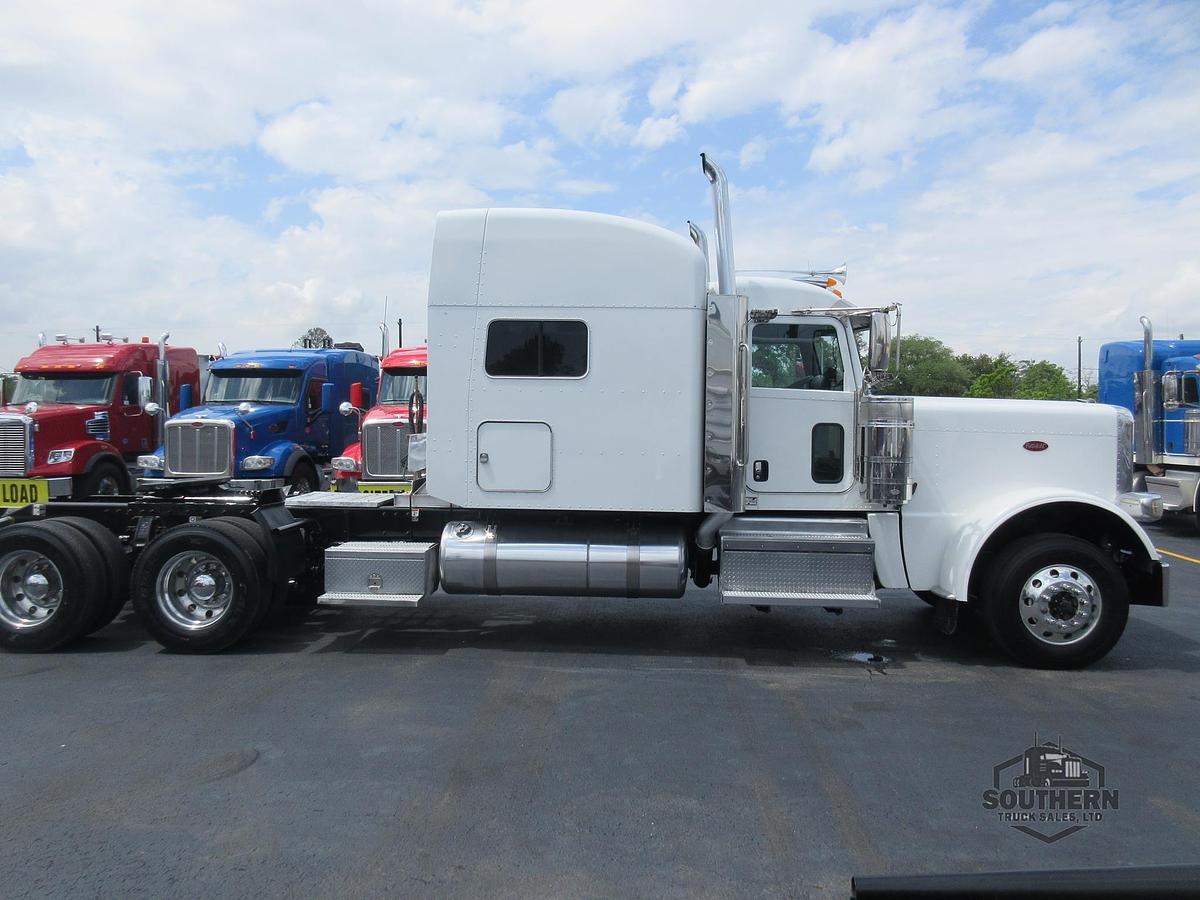 Used 2019 PETERBILT 389