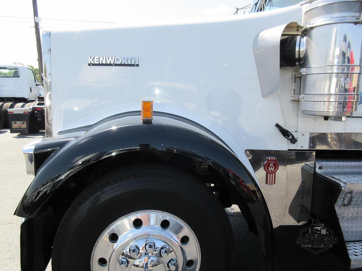 Used 2013 KENWORTH W900L
