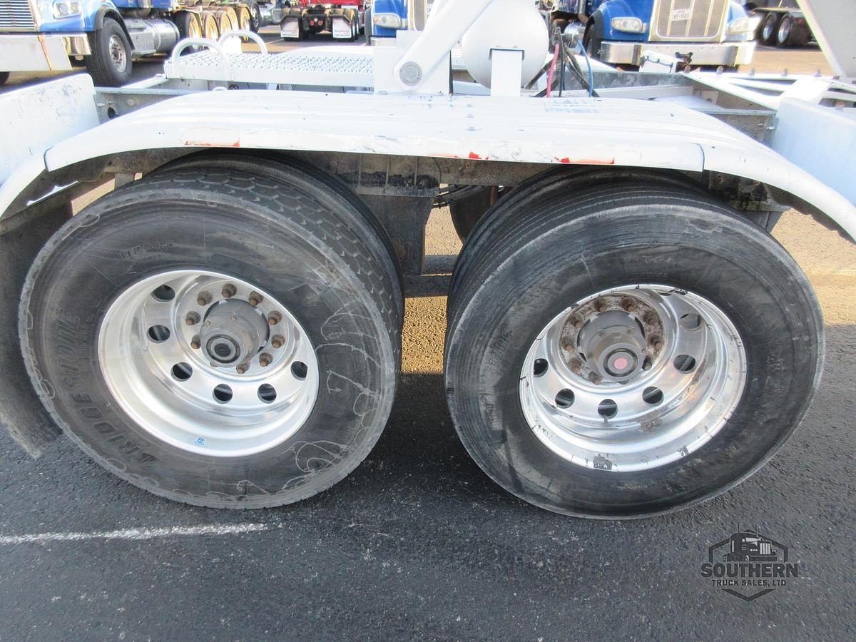 Used 2011 POLAR 41 ft