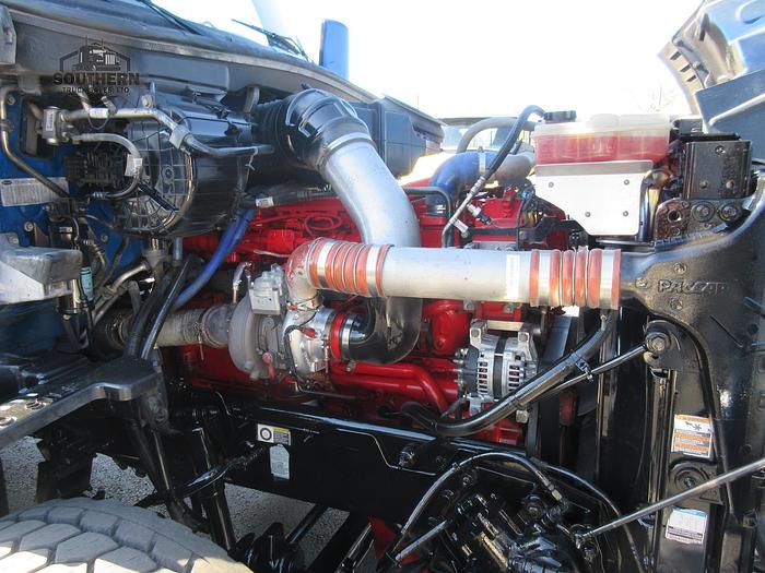 Used 2020 PETERBILT 567