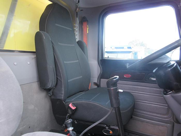 Used 2014 PETERBILT 365