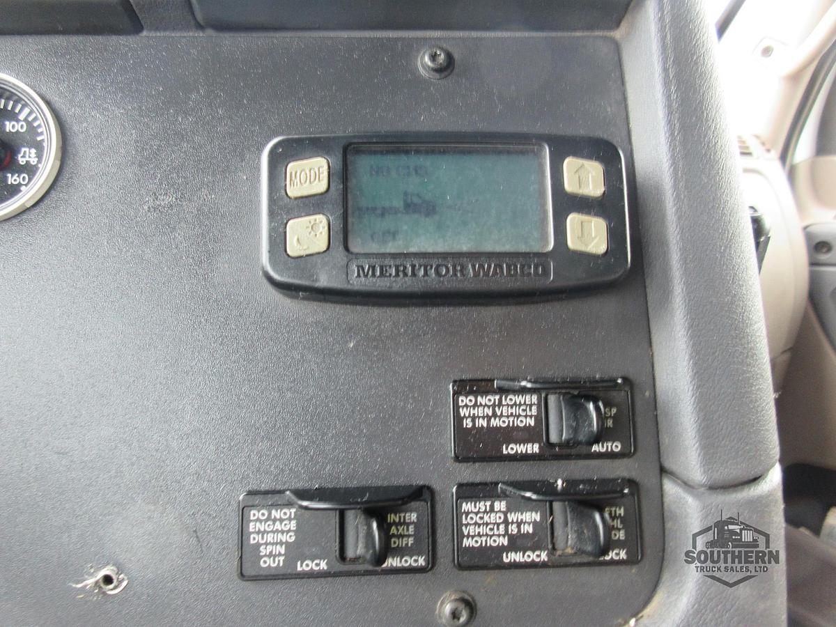 Used 2019 FREIGHTLINER CASCADIA 125