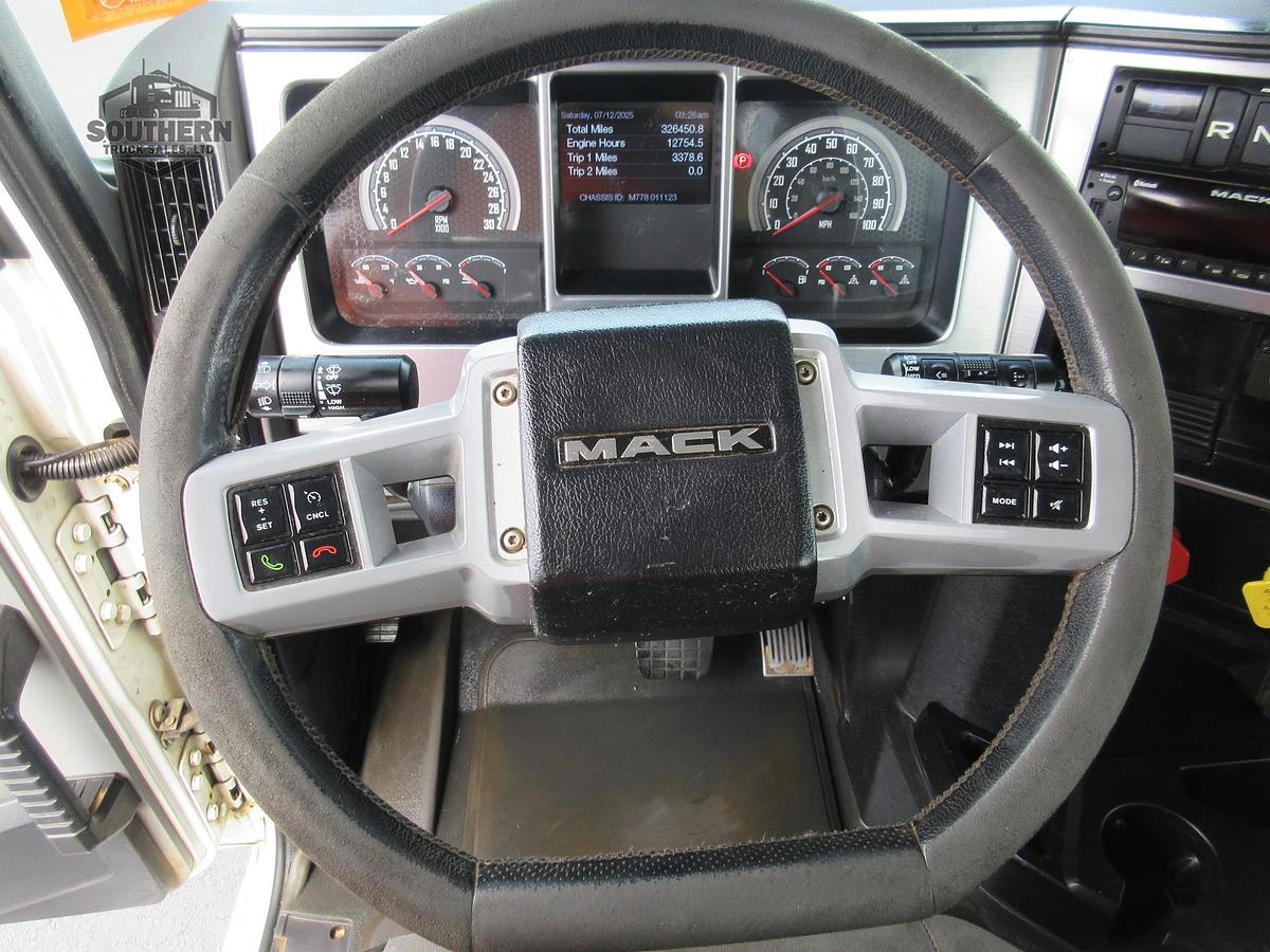 Used 2023 MACK PINNACLE 64T