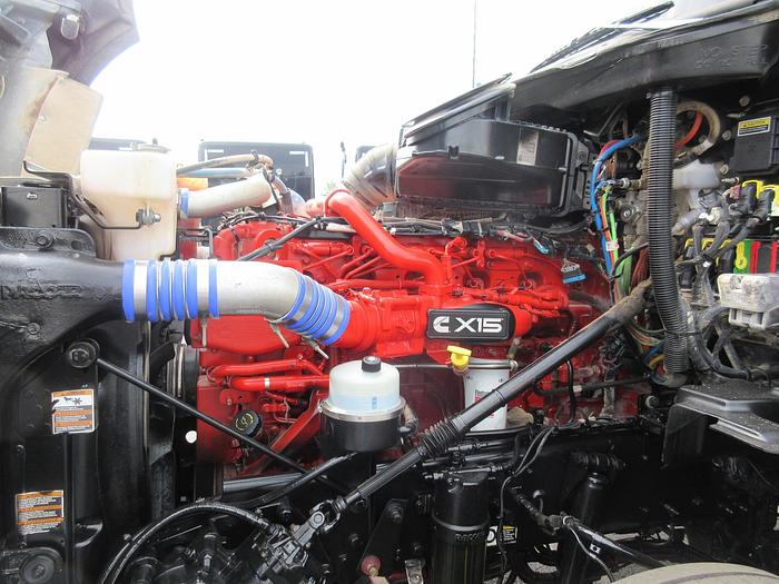 Used 2021 KENWORTH T880