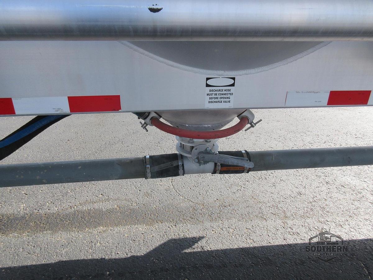 Used 2011 POLAR 41 ft