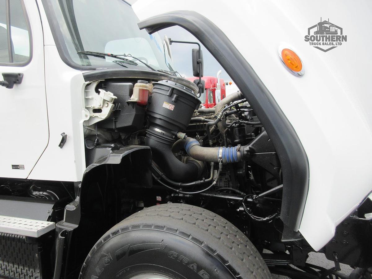 Used 2015 FREIGHTLINER 114SD