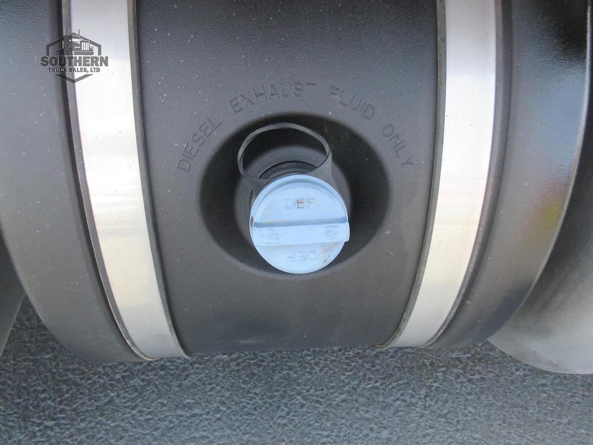 Used 2019 PETERBILT 567